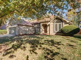 705 W Jackson Ave, Nixa, MO 65714