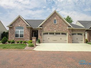 124 Riverside Dr, Maumee, OH 43537