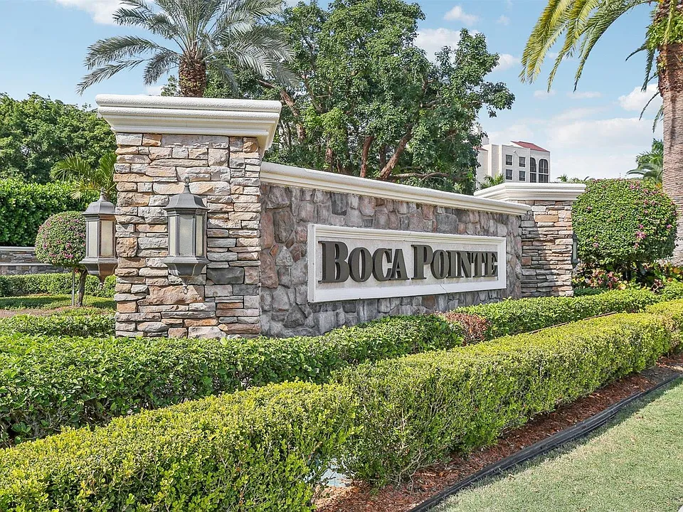 7153 Promenade Dr #202