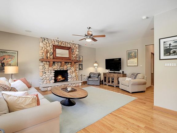 5th image of 12516 S Melvina Ave