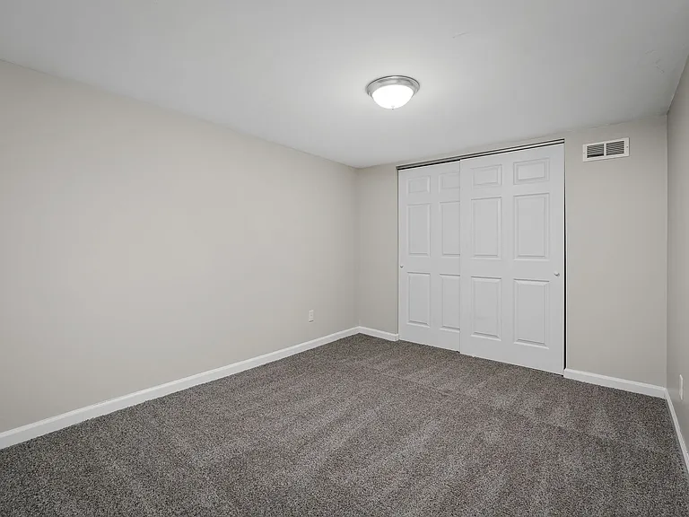 617 S Duchesne Dr — Photo 27