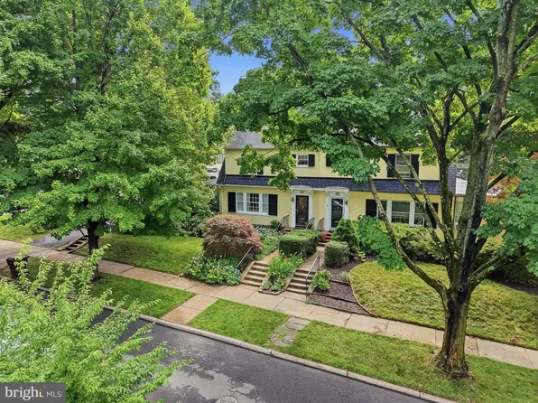722 Nottingham Rd, Wilmington, DE 19805