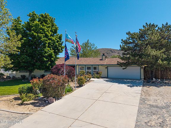 4th image of 3329 S Edmonds Dr