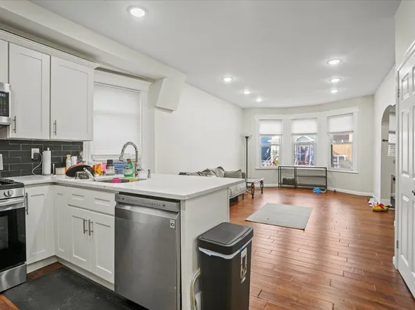 244 Clinton Avenue image 11 of 37