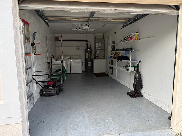 3409 Hamlet Loop — Photo 8