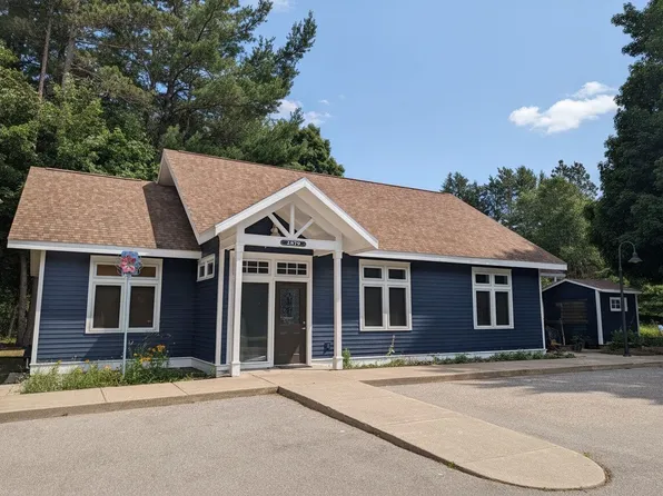 2879 J Maddy Pkwy, Interlochen, MI 49643