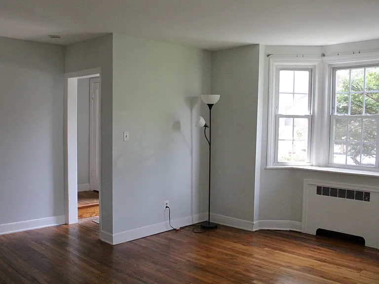 6107 Maylane Dr — Photo 15