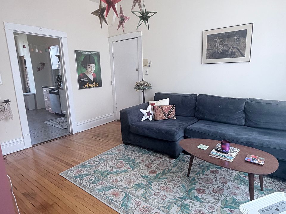1st image of 2942 W Augusta Blvd #1