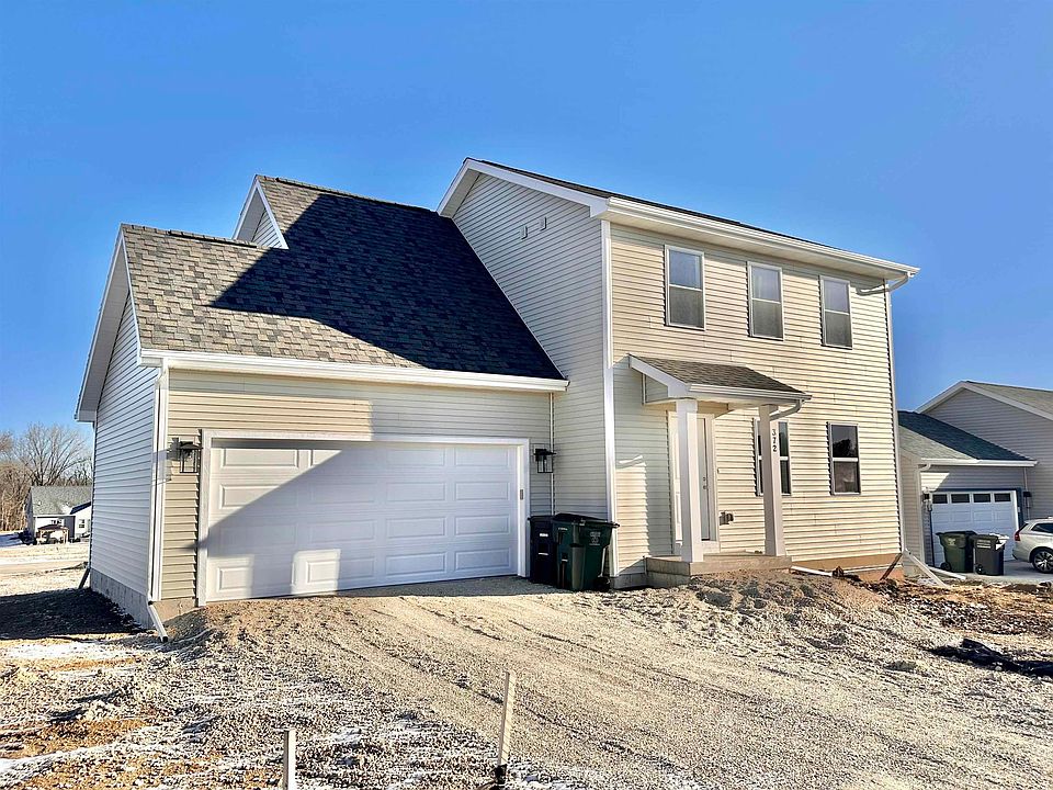1st image of 372 Orchid Ave #65