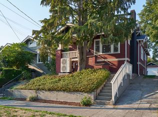 146 NE 53rd St, Seattle, WA 98105