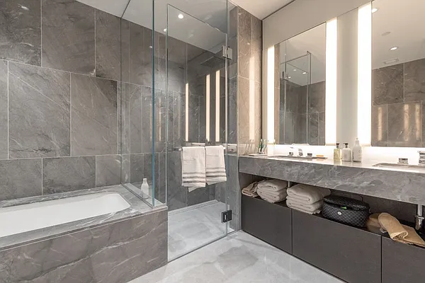 Rented by Compass | media 41