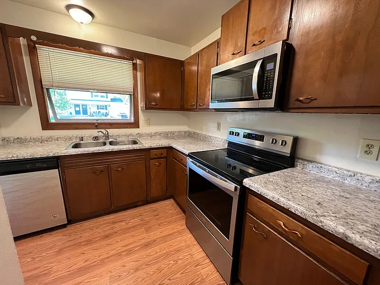 3 Westbrook Cir — Photo 6