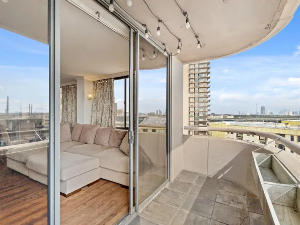 3525 Sage Rd APT 1204, Houston, TX 77056