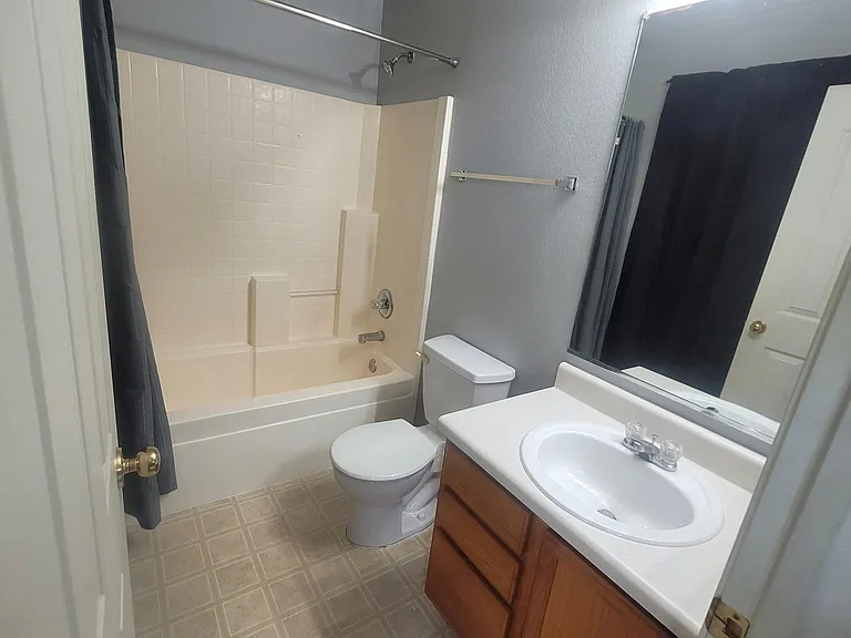 2739 W Silver Creek Ln — Photo 34
