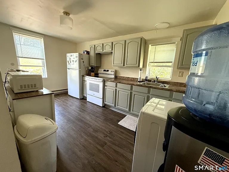 786 Plainfield Rd — Photo 6