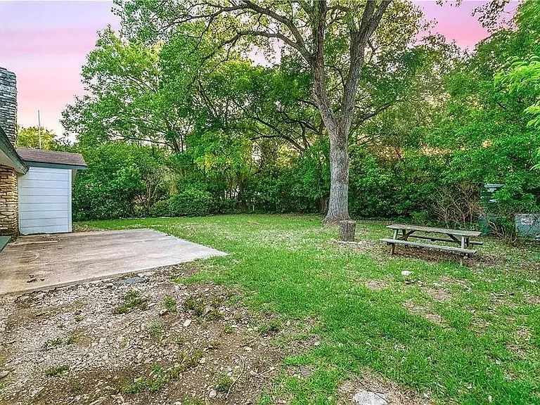 8506 Millway Dr — Photo 9