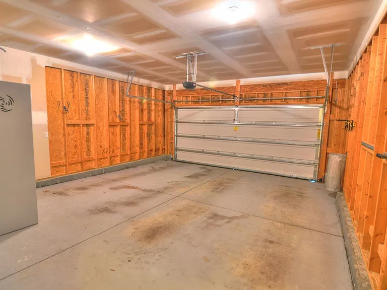 41 Fallenwood Ln — Photo 24