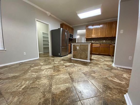 3rd image of 8521 Sage Meadow Dr