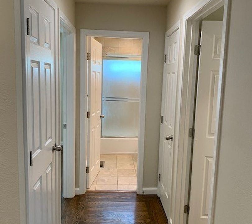 1st image of 240 Ravenswood Ave APT 1