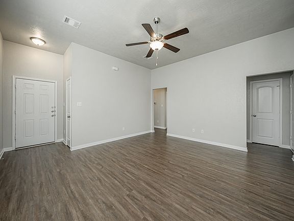 4th image of 2211 John Ross Ct