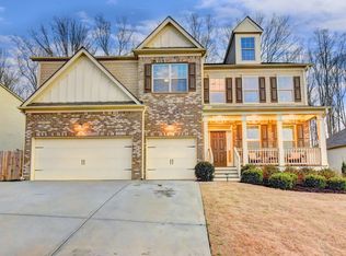 5505 Chestnut Dr, Cumming, GA 30040