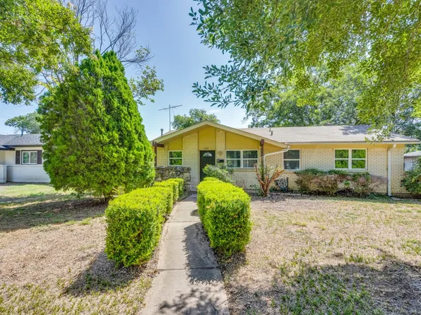 1620 Debbie Dr, Plano, TX 75074