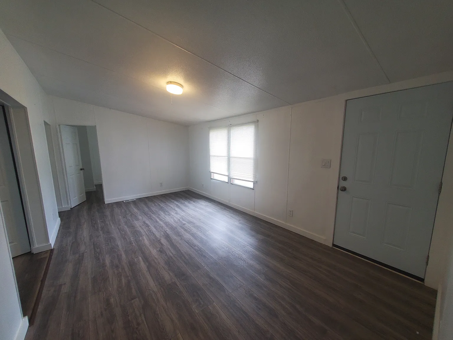 205 Royal St, Clinton - 1 — Photo 3