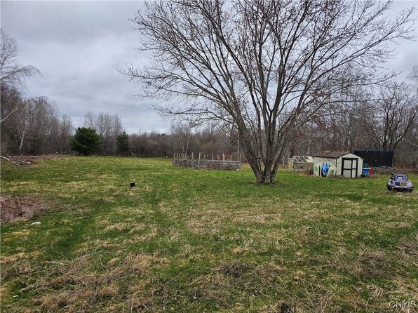 6289 Cooper St, Vernon, NY 13476