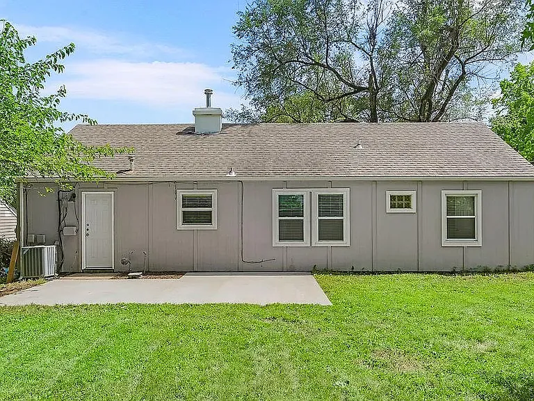 7652 Rainbow Dr — Photo 17