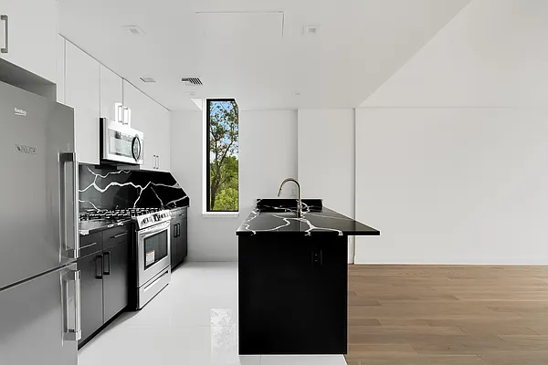 Rented by Compass | media 26