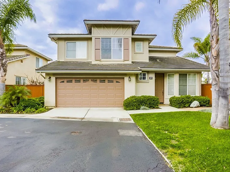 7332 Escallonia Ct — Photo 2