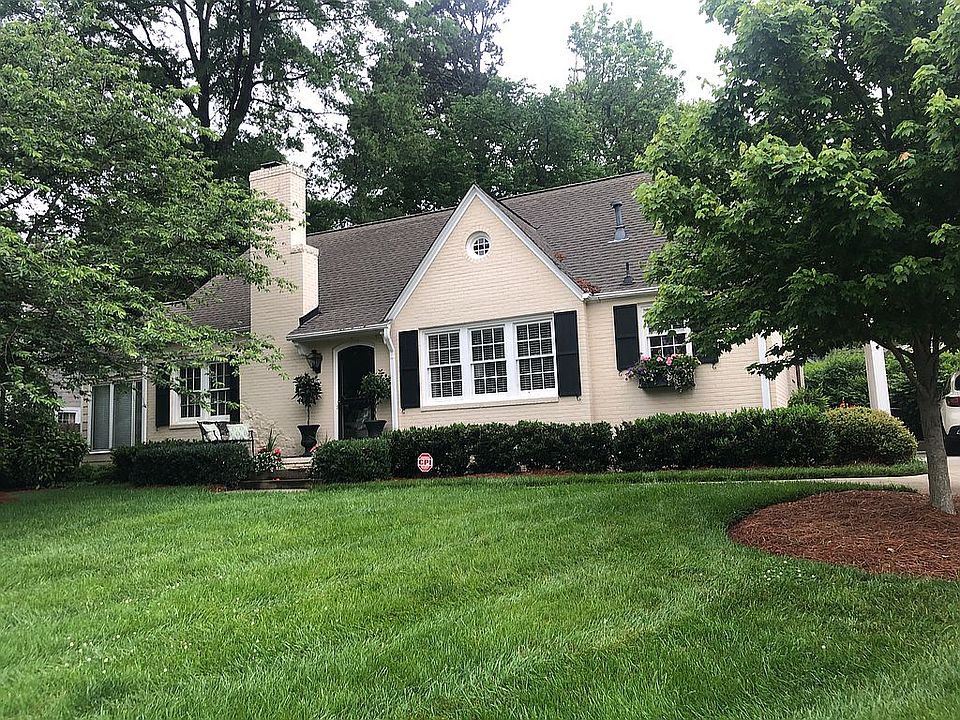 1st image of 608 Chancery Pl