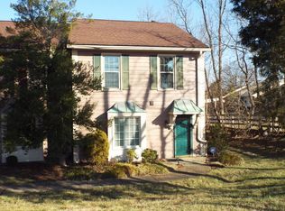 10431 Shelbyville Rd, Blue Ridge Manor, KY 40223