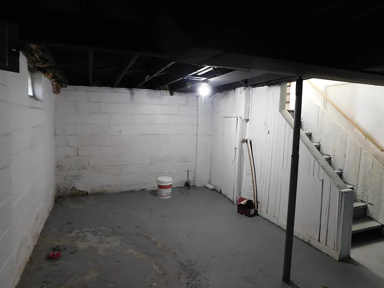 6490 Stahelin Ave — Photo 24