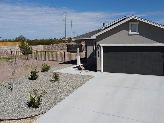 2nd image of 3057 Agua Ladoso Ave