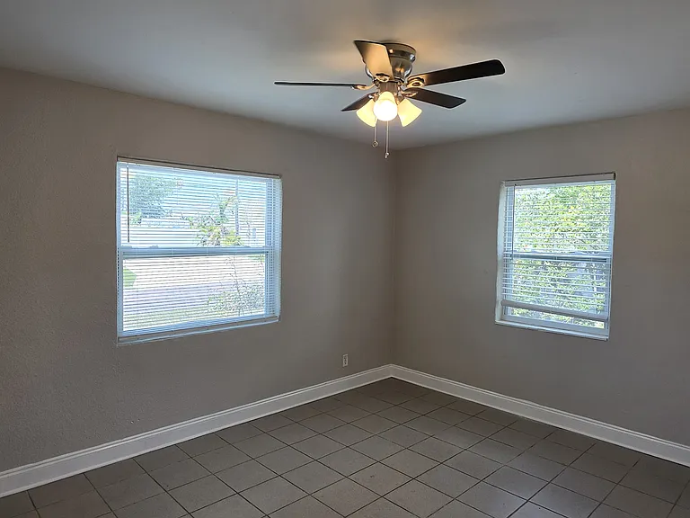2801 N Habana Ave — Photo 9
