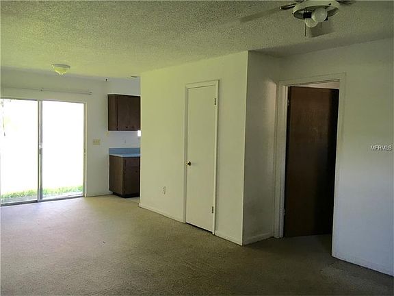 5th image of 307 59th Avenue Dr W
