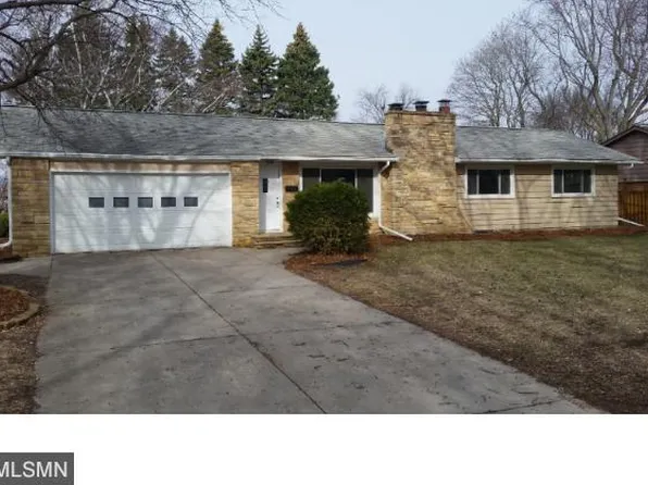 627 W Crescent Ln, Litchfield, MN 55355