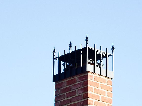 3rd image of 793 Glenhill Ct