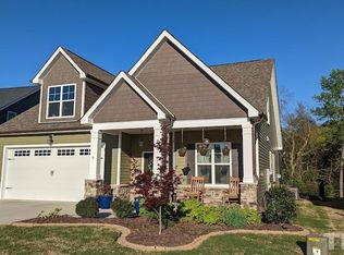 33 Meadowrue Ln, Youngsville, NC 27596