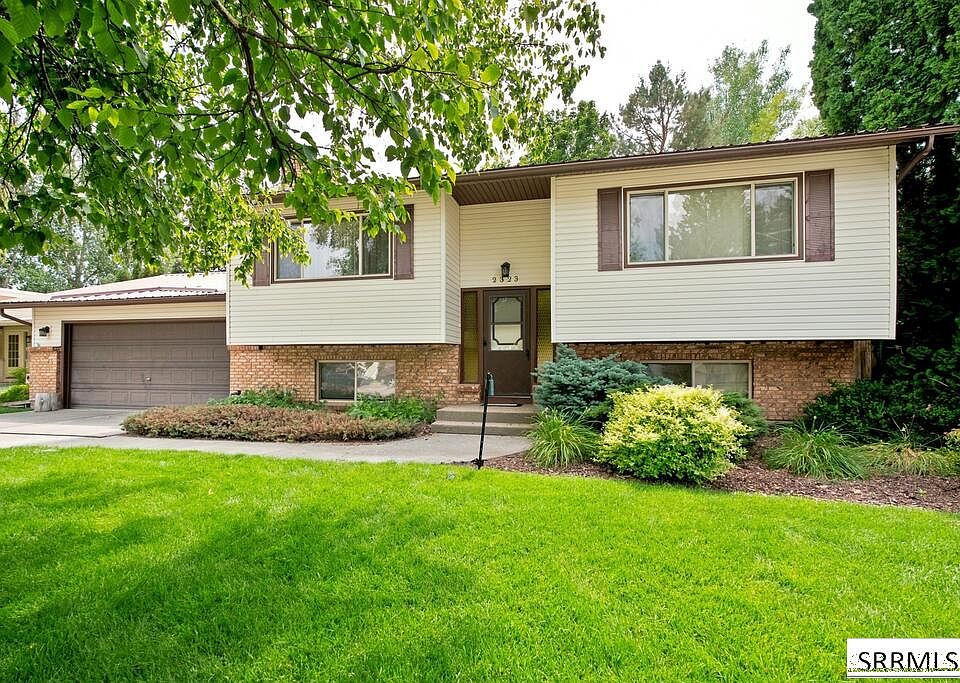 1st image of 2323 Westcliff Dr