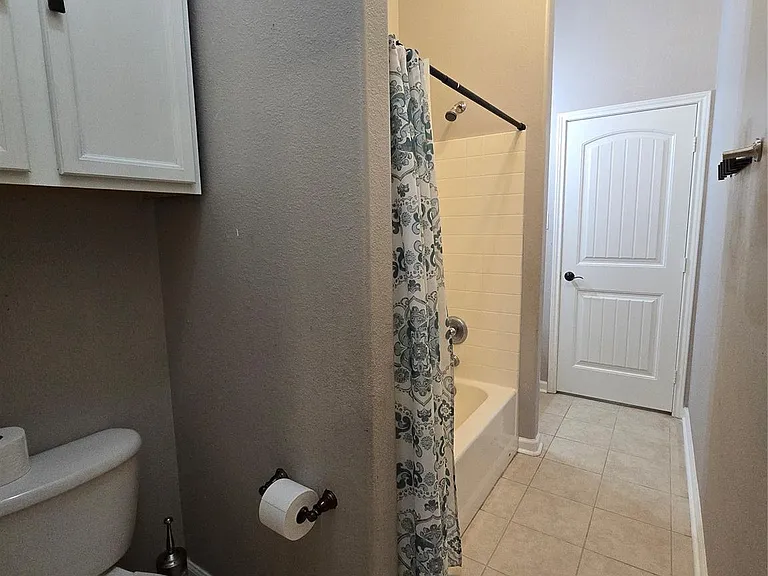 215 Danna St — Photo 27