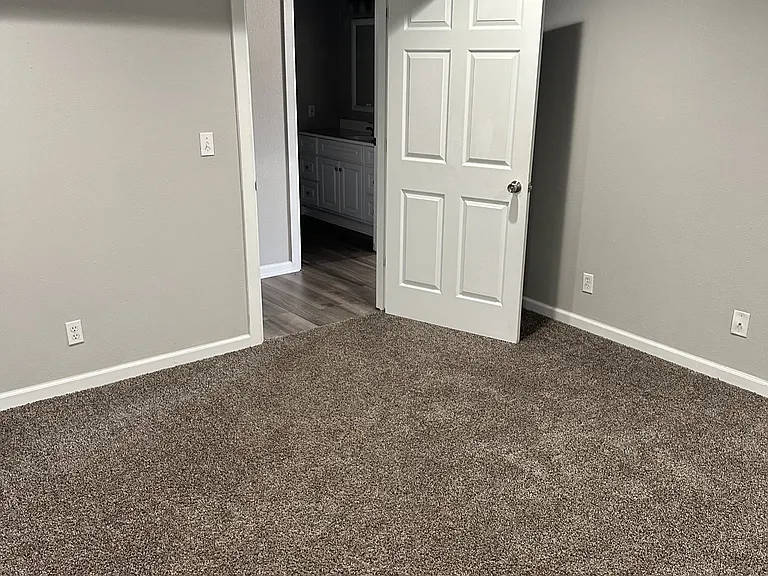 600A Sara St #1 — Photo 17