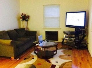 7324 199th St, Fresh Meadows, NY 11366