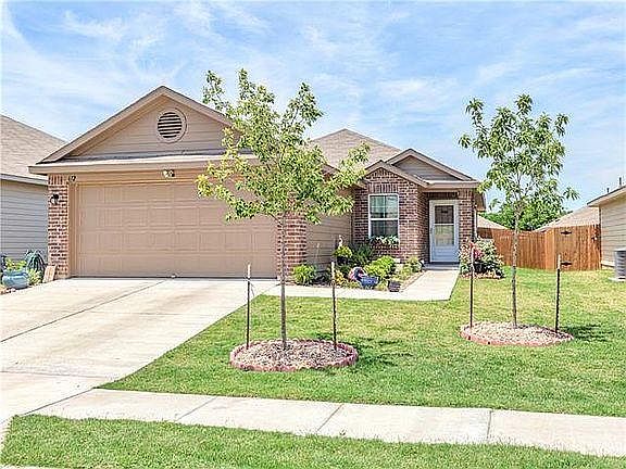 1st image of 612 Silver Wing Dr