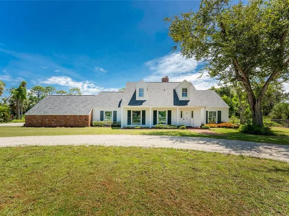 1120 Larchmont Dr, Englewood, FL 34223