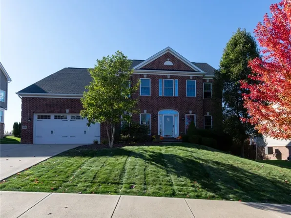 206 Pine Crest Ct, Gibsonia, PA 15044