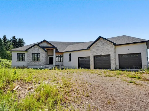455 Mines Rd, Caledonia, ON N3W 1X5
