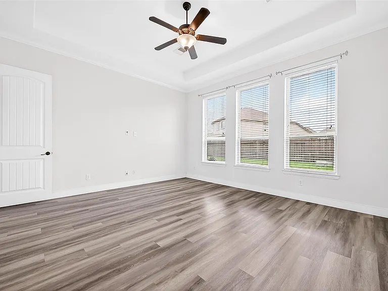 7035 Belle Meadow Ln — Photo 30