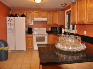 21 Fenton Dr, Worcester, MA 01602
